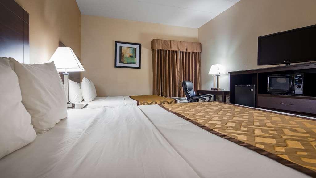 Quality Inn & Suites Southport Indianapolis Exterior photo